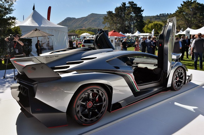 Lamborghini Veneno lăn bánh tại Monterey 2013 6