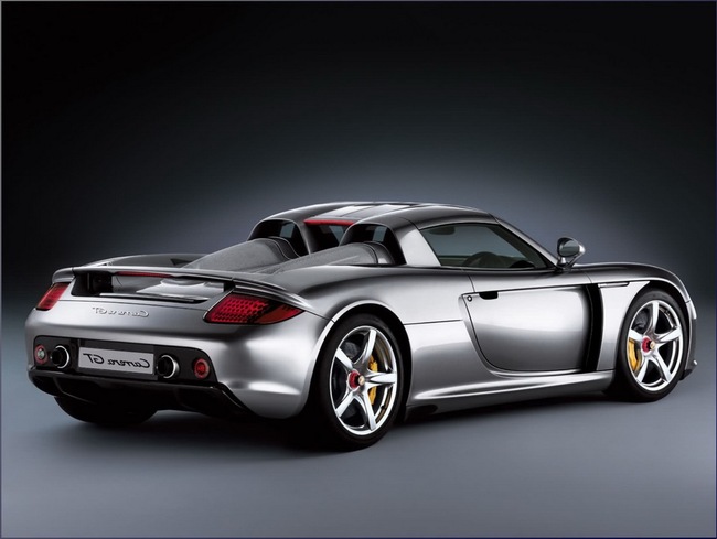 Porsche trang bị bộ vó mới cho “siêu xế cũ” Carrera GT 4