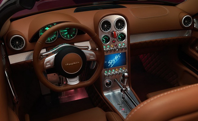 Spyker B6 Venator Spyder Concept trình làng tại Pebble Beach 13