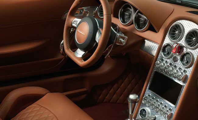 Spyker B6 Venator Spyder Concept trình làng tại Pebble Beach 14