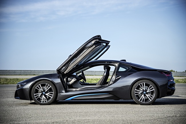 BMW i8 - Xe thể thao đến từ tương lai 7