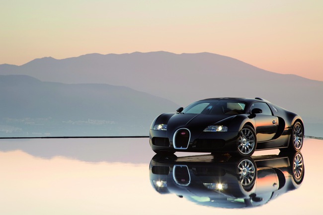Bugatti Veyron là “chiếc xe vĩ đại nhất trong 20 năm qua” 2