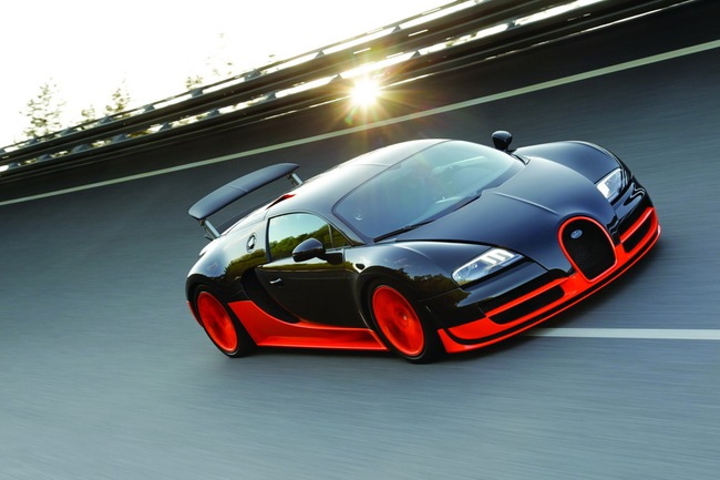 Bugatti Veyron là “chiếc xe vĩ đại nhất trong 20 năm qua” 3