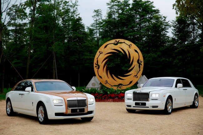 Rolls-Royce giới thiệu Ghost phiên bản vàng nguyên chất 1
