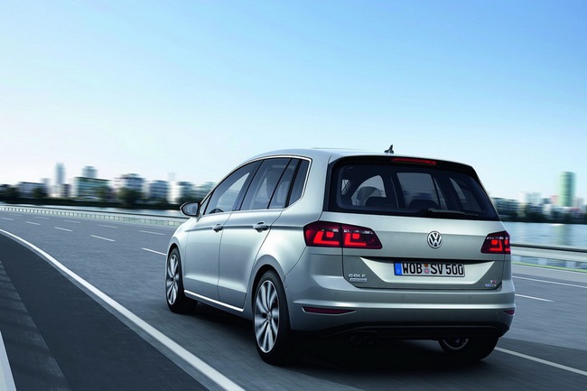 Volkswagen Golf Sportsvan - Minivan siêu tiết kiệm nhiên liệu 5