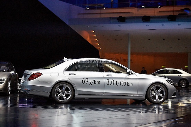 Mercedes-Benz S500 Plug-In Hybrid: To, sang mà tiết kiệm 8
