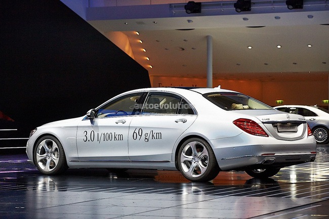 Mercedes-Benz S500 Plug-In Hybrid: To, sang mà tiết kiệm 11