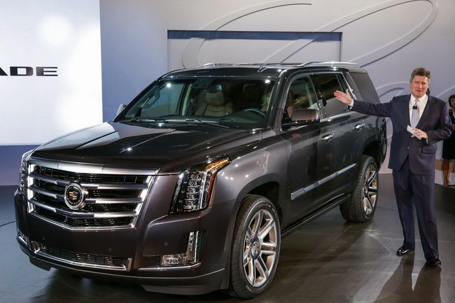Cadillac Escalade 2015 hứa hẹn không rẻ khi đến châu Âu 1