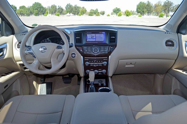 Đã có giá bán của Nissan Pathfinder Hybrid 2014 6