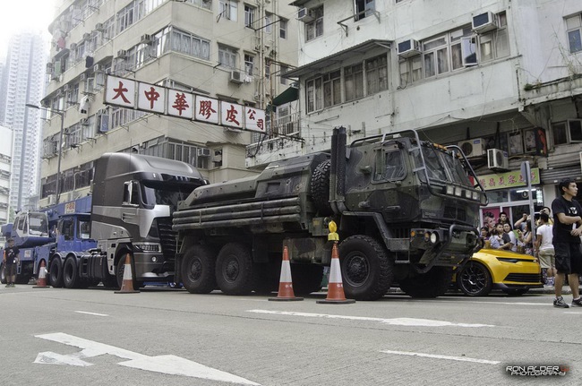 Dàn siêu xe của "Transformers 4" xuất hiện tại Hồng Kông 22