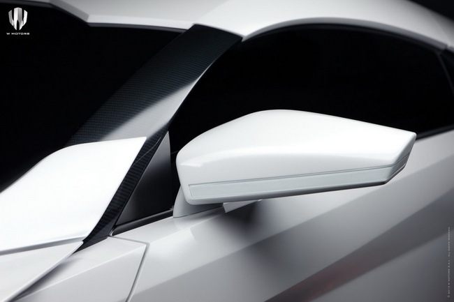 Mua siêu xe Lykan HyperSport được tặng đồng hồ 4 tỉ 14
