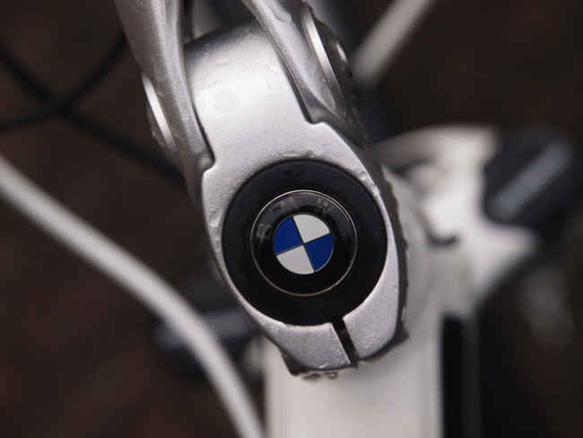 Cruise e-Bike: Xe đạp điện cao cấp của BMW 8