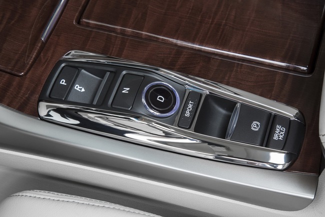 Acura RLX Sport Hybrid SH-AWD: Sang, nhanh và tiết kiệm xăng 11