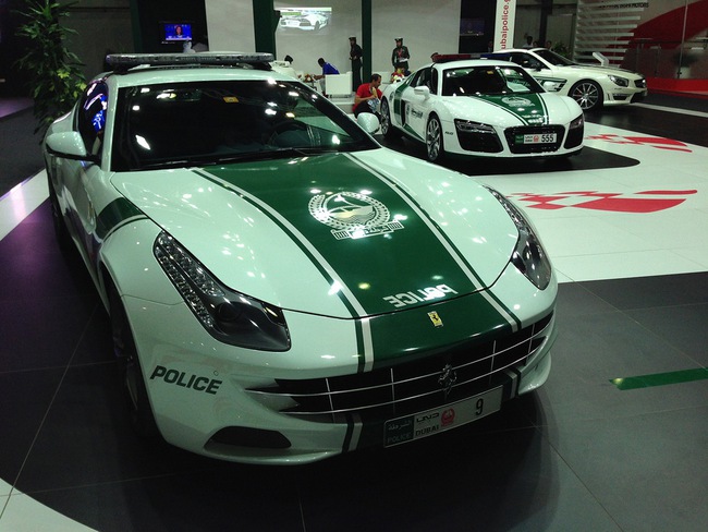 “Dàn sao” tại Dubai Motor Show 2013 13