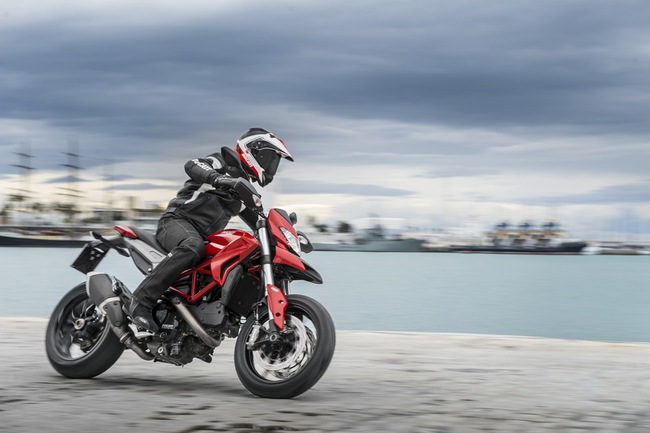 Ducati Hypermotard 2014 - Ông vua đường phố 15