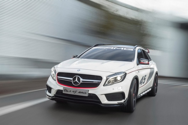 Mercedes-Benz trình làng crossover thể thao GLA45 AMG 9