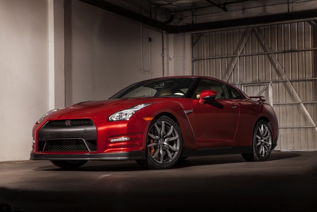 Nissan GT-R 2015: Thay đổi từ trong ra ngoài 1