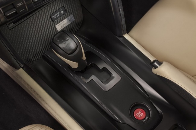 Nissan GT-R 2015: Thay đổi từ trong ra ngoài 13