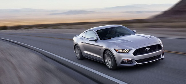 Chiếc Ford Mustang thế hệ mới đầu tiên sẽ được bán đấu giá 3