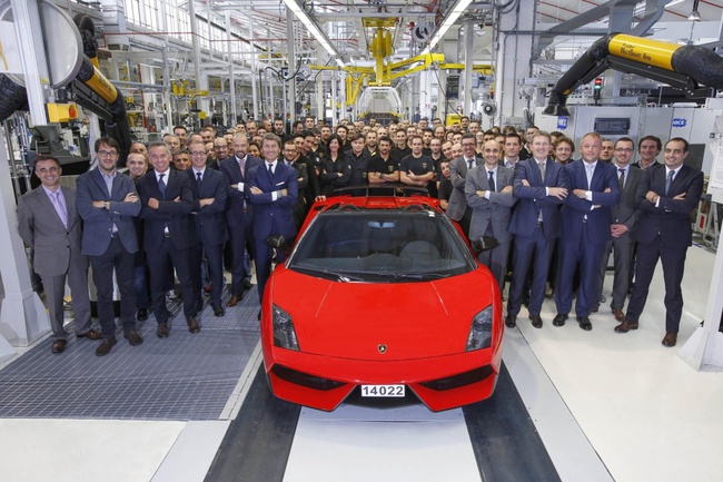 Những khoảng khắc đáng nhớ của Lamborghini trong năm 2013 1