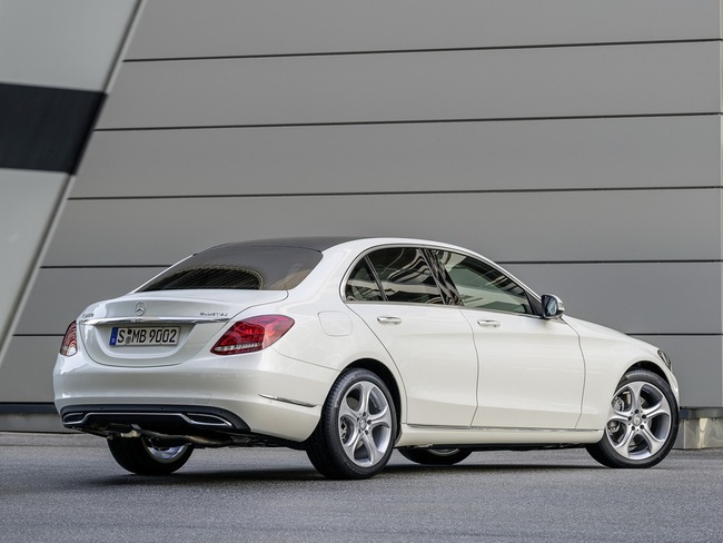 Mercedes-Benz C-Class 2015: Rộng rãi hơn, nhẹ hơn và hiệu quả hơn 7