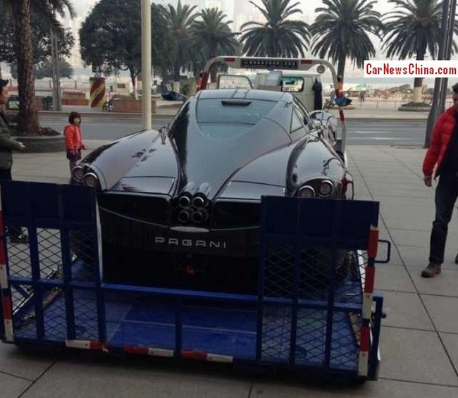 Siêu xe Pagani Huayra đầu tiên tại Trung Quốc 2