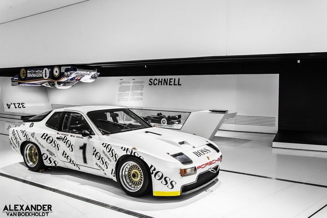 Ghé thăm bảo tàng Porsche qua ảnh 8