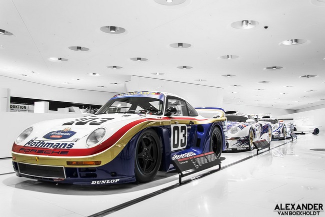 Ghé thăm bảo tàng Porsche qua ảnh 9