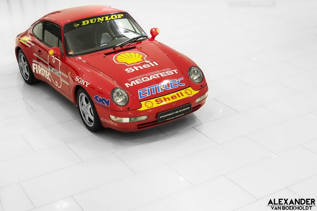 Ghé thăm bảo tàng Porsche qua ảnh 18