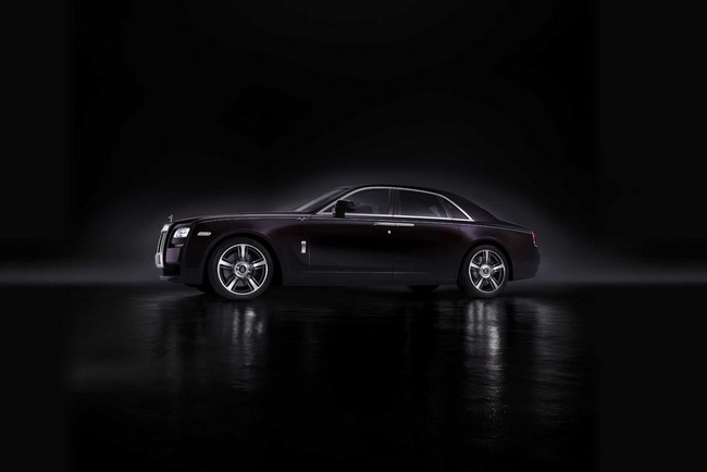 Khủng hoảng kinh tế, Rolls-Royce vẫn đắt hàng năm 2013 2