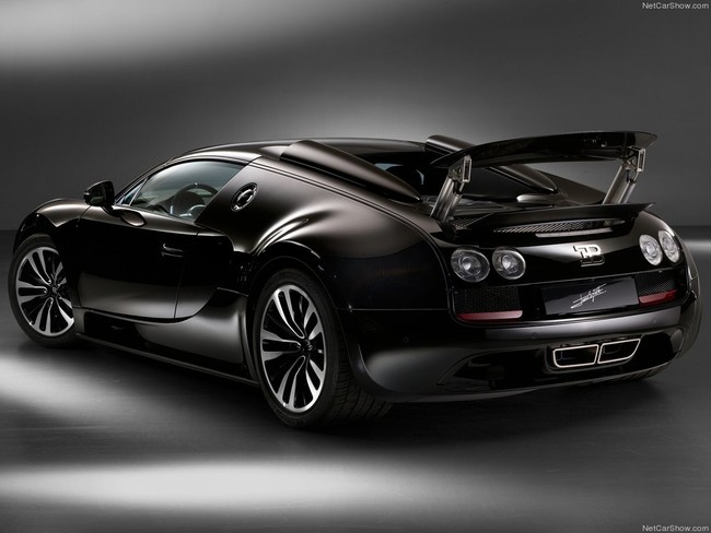 Chín chiếc Veyron huyền thoại đã mang về 27 triệu USD cho Bugatti 5