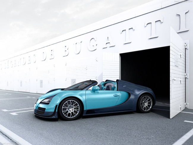 Chín chiếc Veyron huyền thoại đã mang về 27 triệu USD cho Bugatti 9