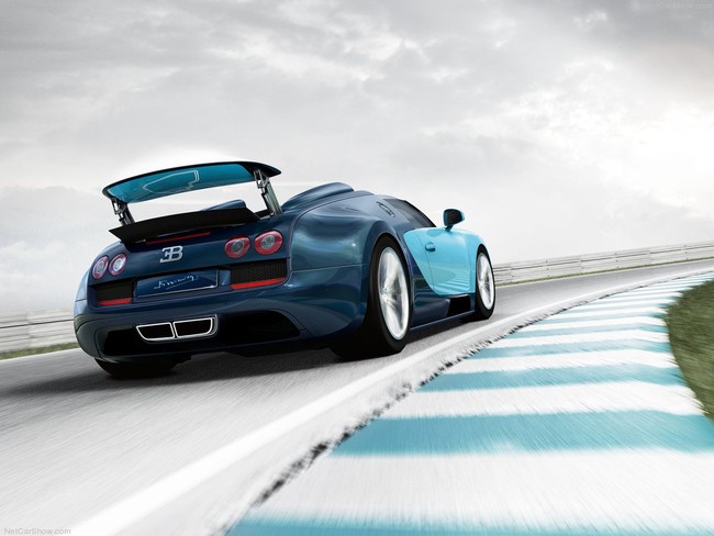 Chín chiếc Veyron huyền thoại đã mang về 27 triệu USD cho Bugatti 11