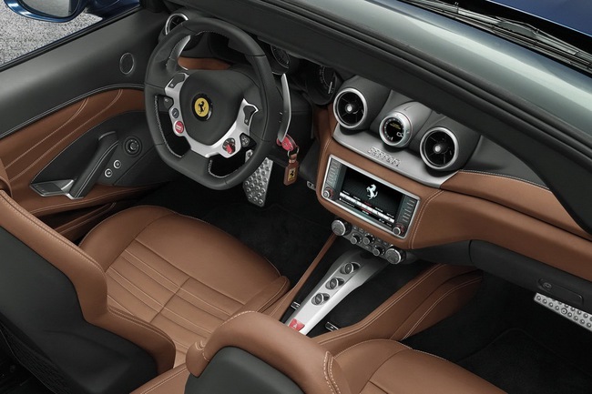Ferrari California T: Mạnh hơn, nhanh hơn và đẹp hơn 16