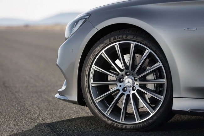 Mercedes-Benz S-Class Coupe: Đẹp hơn mong đợi 15