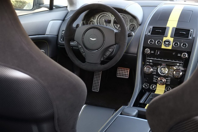 Thỏa sức tùy biến xe Aston Martin với gói “Q by Aston Martin” 11