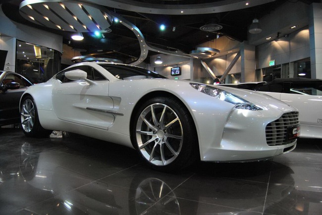 Koenigsegg chính thức có mặt tại Dubai 4
