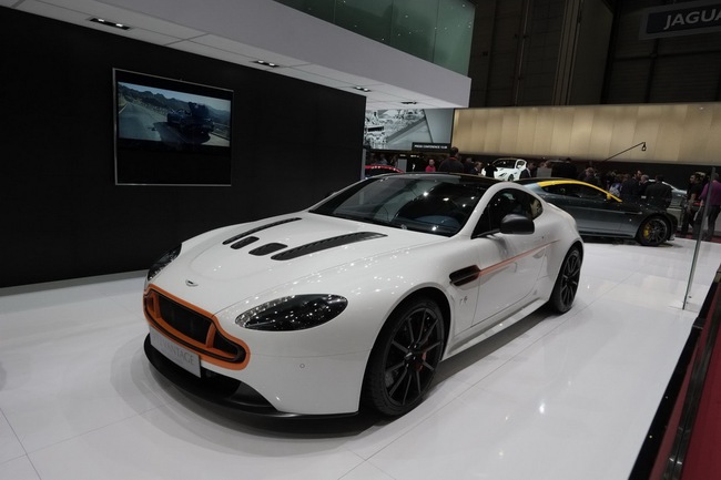 Ghé thăm gian hàng của Aston Martin tại Geneva 2014 11