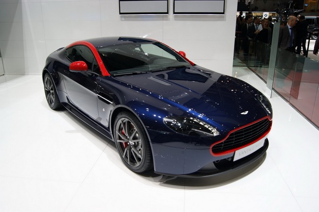 Ghé thăm gian hàng của Aston Martin tại Geneva 2014 25