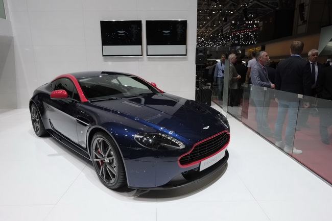 Ghé thăm gian hàng của Aston Martin tại Geneva 2014 27