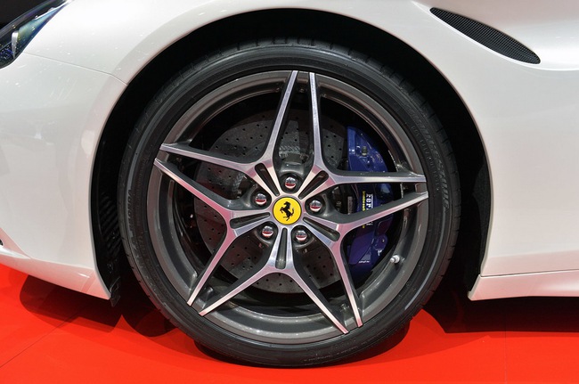 Ferrari California T chính thức trình làng tại Geneva Motor Show 2014 8