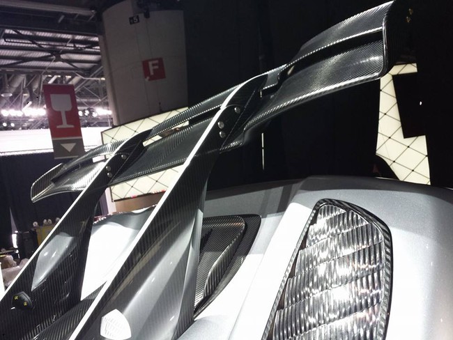 Ảnh sống Koenigsegg One:1 tại Geneva 11