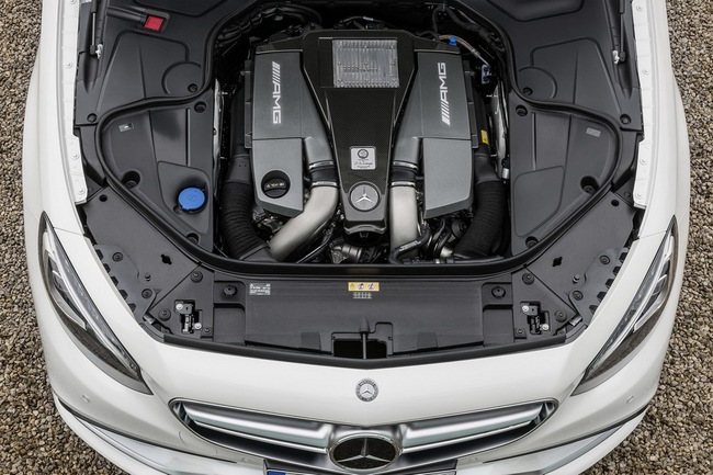 Mercedes-Benz S63 AMG Coupe: Sang trọng và cực kỳ mạnh mẽ 18