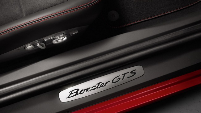 Đã có giá bán Porsche Boxster GTS và Cayman GTS 15
