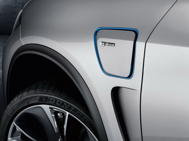 Thêm thông tin về BMW X5 eDrive Concept 17