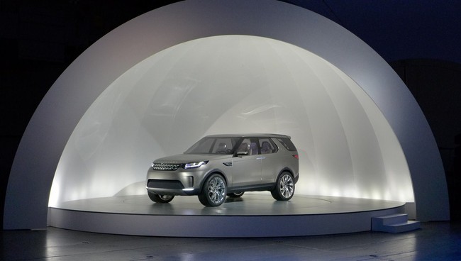 Land Rover Discovery: Chinh phục cả vũ trụ 27