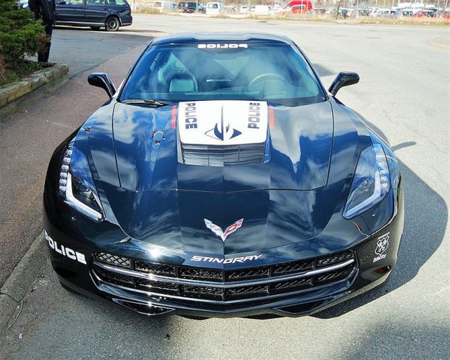 Corvette Stingray "phiên bản" Transformers có giá 120.000 USD 1