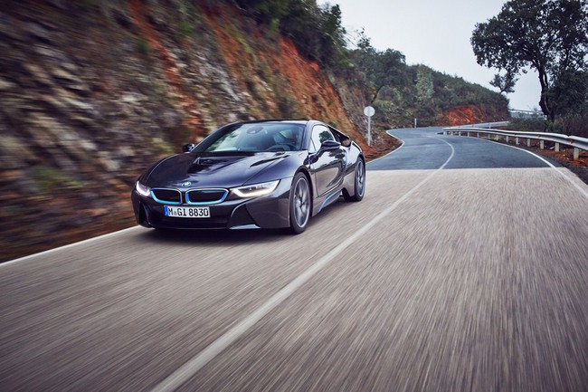 BMW i8 chính thức "lăn bánh" vào tháng 6 này 19