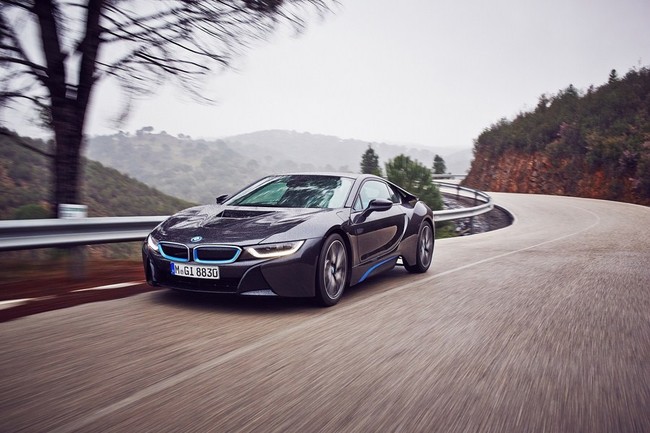 BMW i8 chính thức "lăn bánh" vào tháng 6 này 20