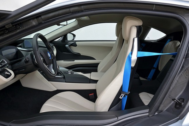 BMW i8 chính thức "lăn bánh" vào tháng 6 này 29